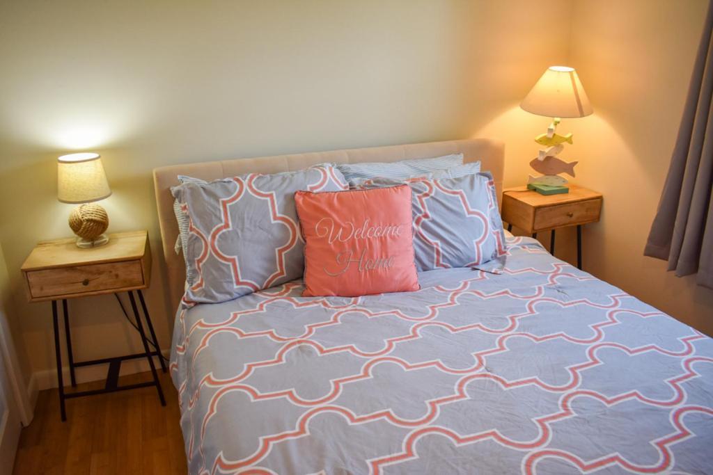 Seaside Serenity, Just A Block /0.1 Mile Away From The Beach Yarmouth Exterior photo